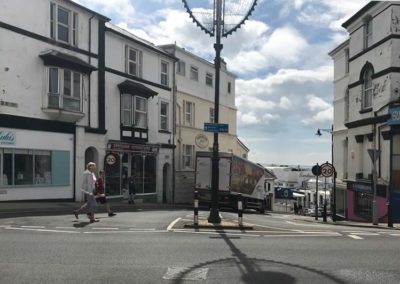 Crossing the High Street, Sandown