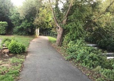 Cycle path alongside the River Medina.